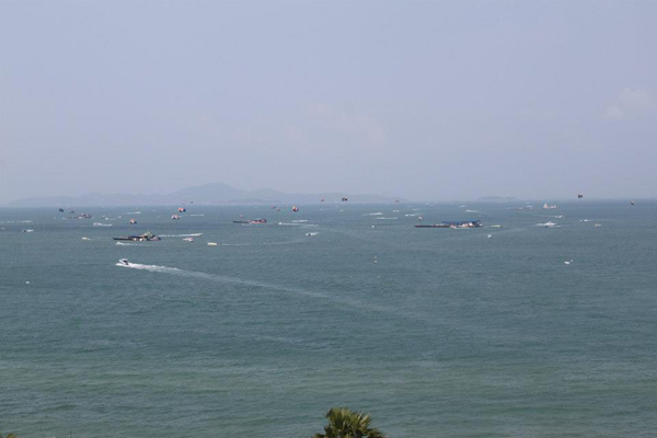 Le trafic de speedboat au large de Pattaya a suivi le developpement touristique de la station banléraire. Photo : bangkokpost.com